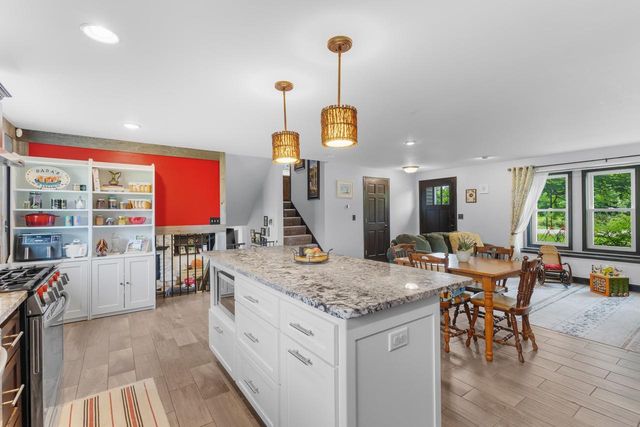 1218 PLATEAU HEIGHTS ROAD, Green Bay, WI 54313