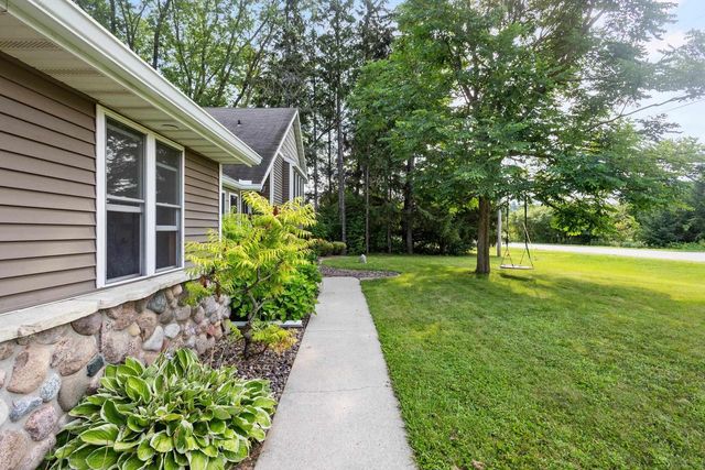 1218 PLATEAU HEIGHTS ROAD, Green Bay, WI 54313