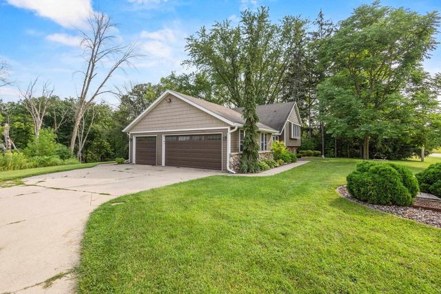1218 PLATEAU HEIGHTS ROAD, Green Bay, WI 54313