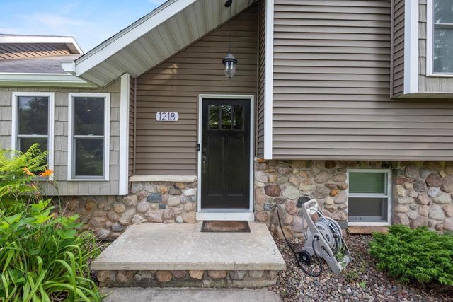 1218 PLATEAU HEIGHTS ROAD, Green Bay, WI 54313