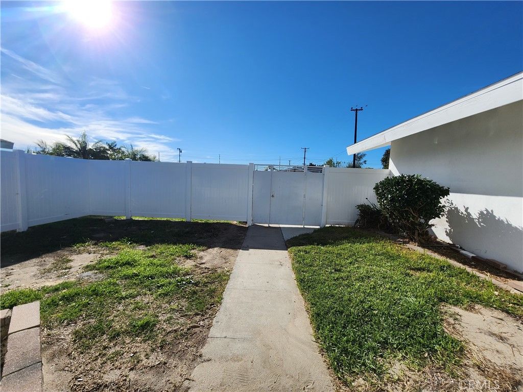 Image 14 of property listing at 14372 Janice, Westminster, CA 92683