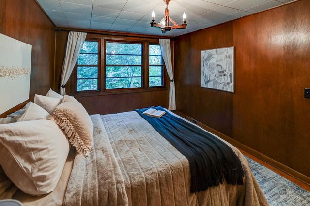 4229 Mandrake Road, Madison, WI 53704