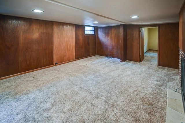 4229 Mandrake Road, Madison, WI 53704