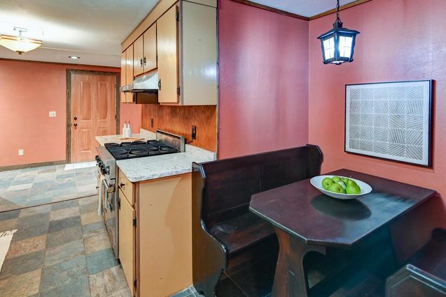 4229 Mandrake Road, Madison, WI 53704