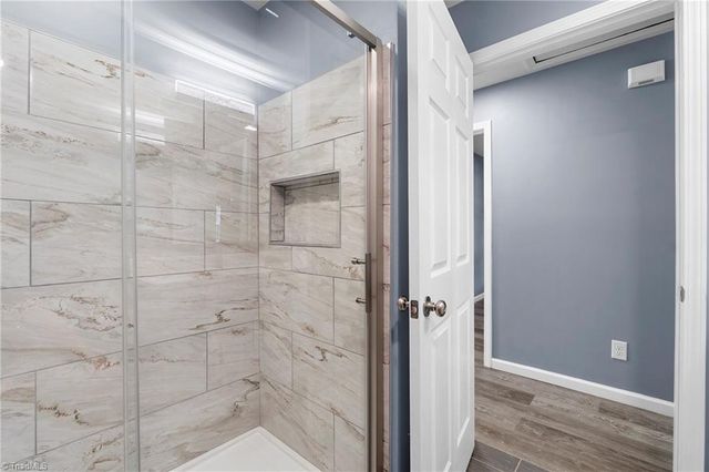 1266 E Holly Grove Road, Lexington, NC 27292