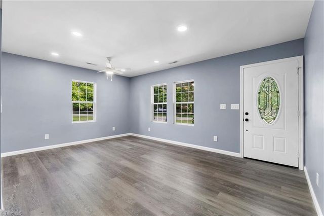 1266 E Holly Grove Road, Lexington, NC 27292