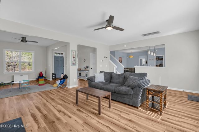 128 Pamlico Drive, Holly Ridge, NC 28445