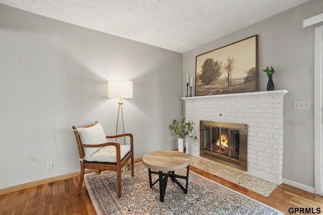 10016 P Street, Omaha, NE 68127