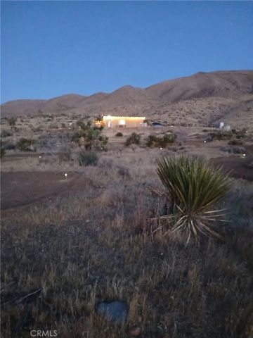 21025 Medford Way, Apple Valley, CA 92308