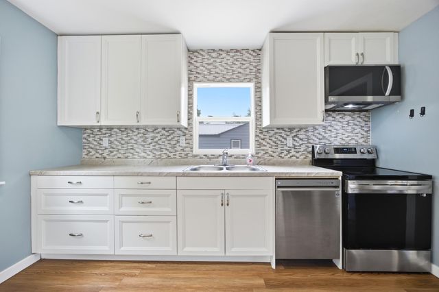 109 2nd Street NW, Dilworth, MN 56529