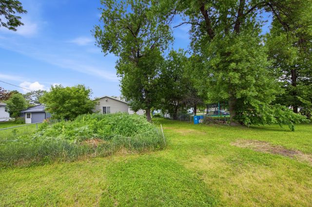 109 2nd Street NW, Dilworth, MN 56529