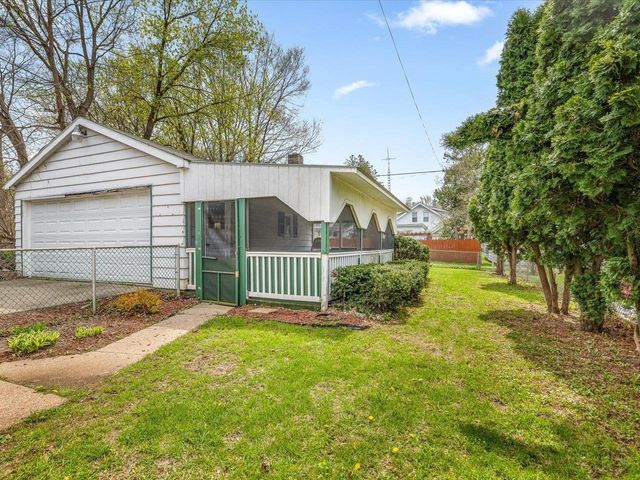 1546 W Grand Avenue, Beloit, WI 53511