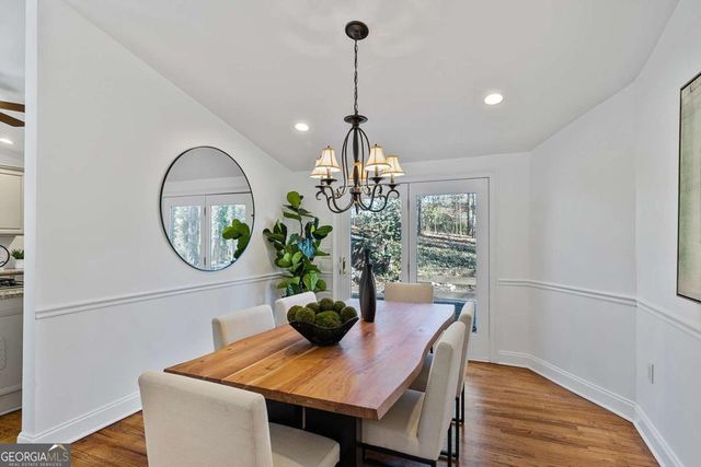 565 Timberland Drive, Atlanta, GA 30342