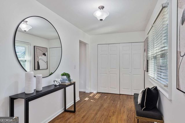 565 Timberland Drive, Atlanta, GA 30342