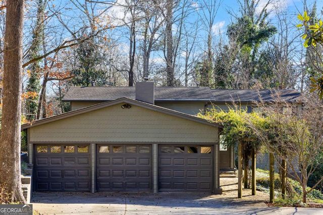 565 Timberland Drive, Atlanta, GA 30342