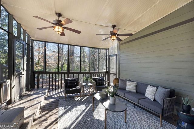 565 Timberland Drive, Atlanta, GA 30342