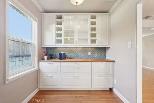 5513 Cartwright Avenue, North Hollywood, CA 91601