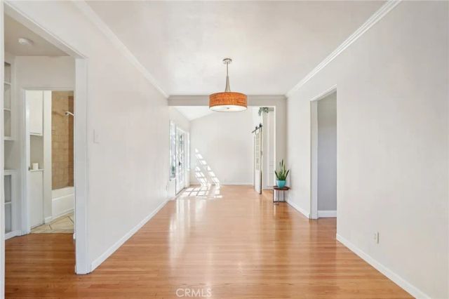 5513 Cartwright Avenue, North Hollywood, CA 91601