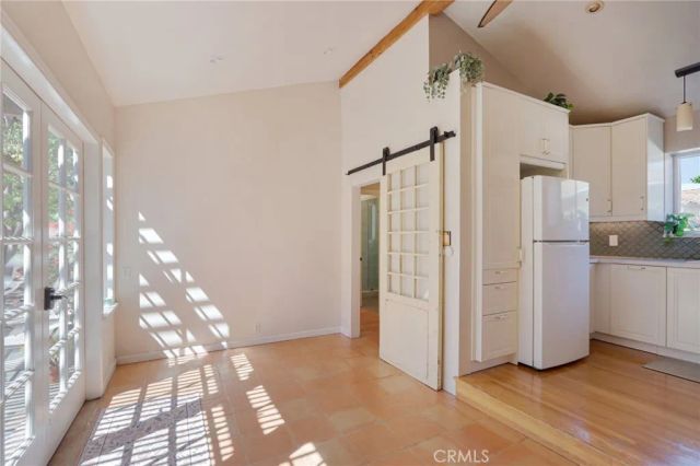 5513 Cartwright Avenue, North Hollywood, CA 91601
