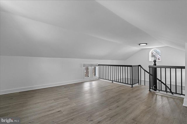 9 W BRIDGE ST, New Hope, PA 18938