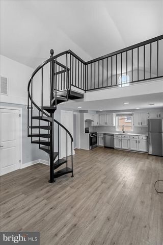 9 W BRIDGE ST, New Hope, PA 18938