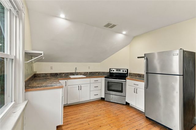 132 South Angell Street 3, Providence, RI 02906