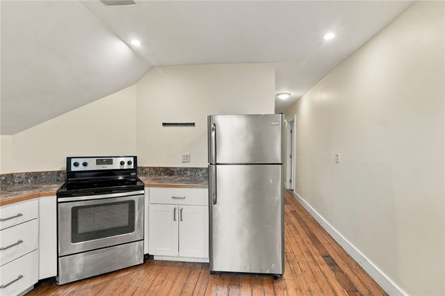 132 South Angell Street 3, Providence, RI 02906