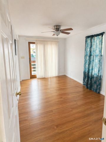 44 North Beacon Street, Waterbury, CT 06704