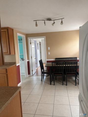 44 North Beacon Street, Waterbury, CT 06704