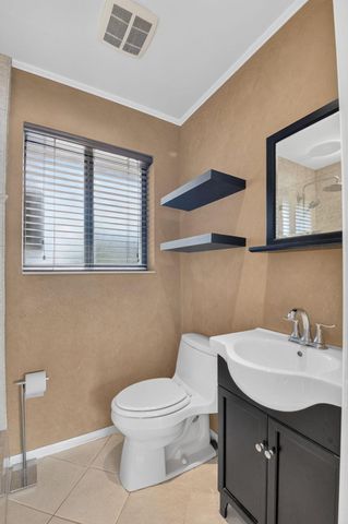 424 NW 12th Avenue, Boca Raton, FL 33486