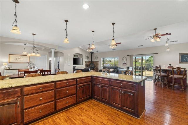 2494 Ross Dr, Valley Springs, CA 95252