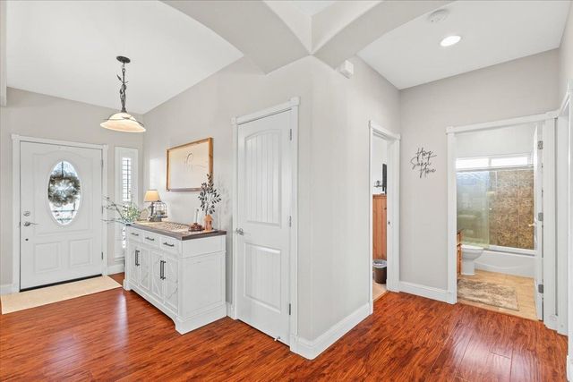 2494 Ross Dr, Valley Springs, CA 95252