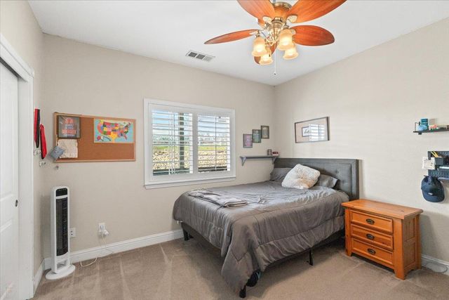 2494 Ross Dr, Valley Springs, CA 95252