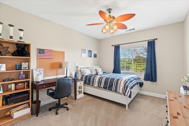 2494 Ross Dr, Valley Springs, CA 95252