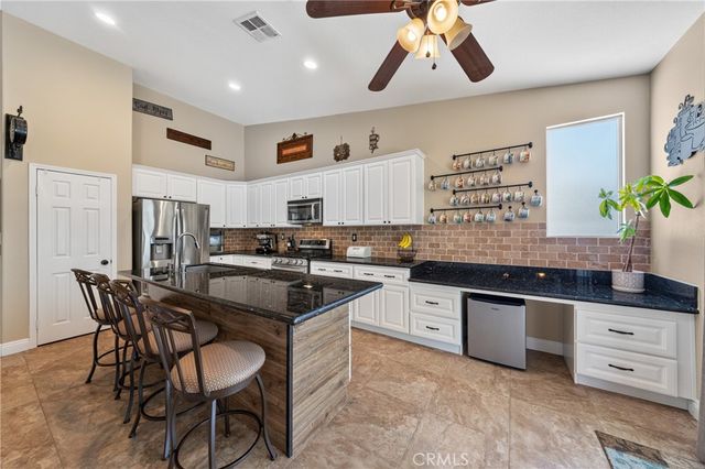 41196 Coolidge Circle, Murrieta, CA 92562