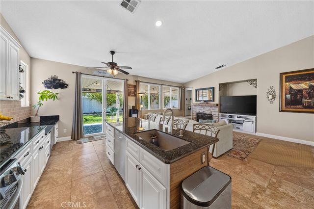 41196 Coolidge Circle, Murrieta, CA 92562
