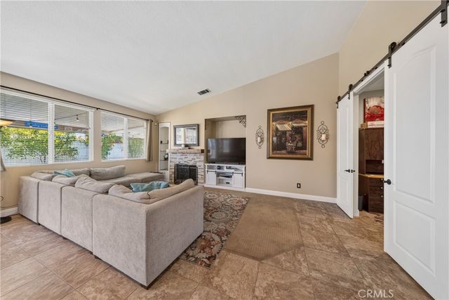 41196 Coolidge Circle, Murrieta, CA 92562