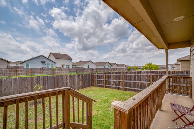 950 Albatross Way, San Antonio, TX 78221