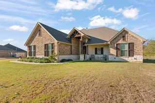 6030 County Road 401, Grandview, TX 76050