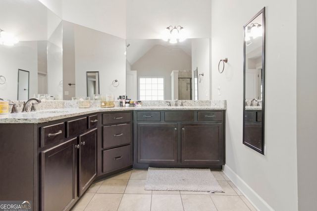 127 Austin Storey Circle, Newnan, GA 30263