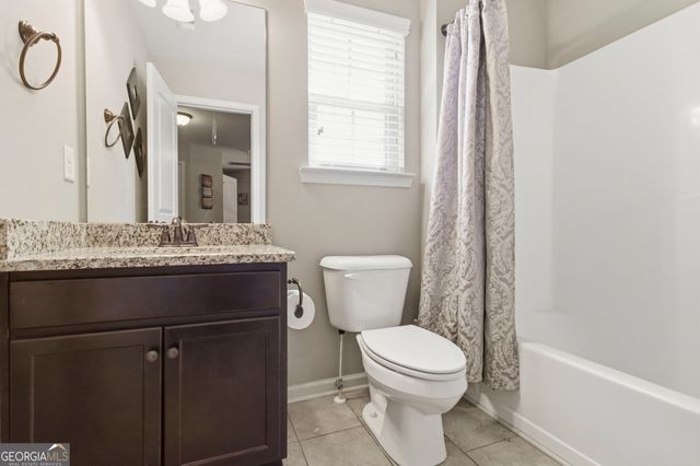 127 Austin Storey Circle, Newnan, GA 30263