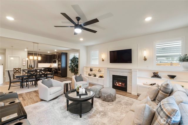 18021 133rd Avenue E, Puyallup, WA 98374