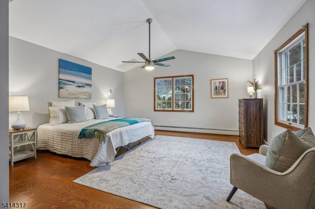 40 Golf Rd, Bloomfield Twp., NJ 07003