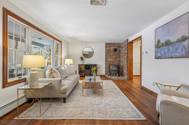 40 Golf Rd, Bloomfield Twp., NJ 07003