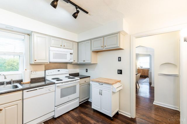 4385 Grinnell Drive, Sycamore Twp, OH 45236