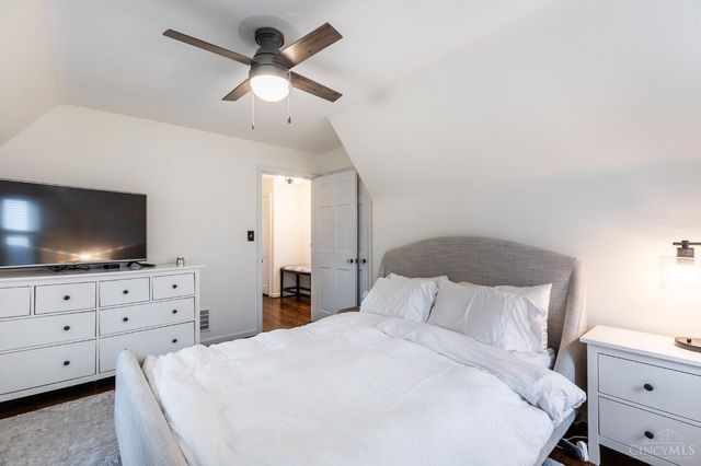 4385 Grinnell Drive, Sycamore Twp, OH 45236