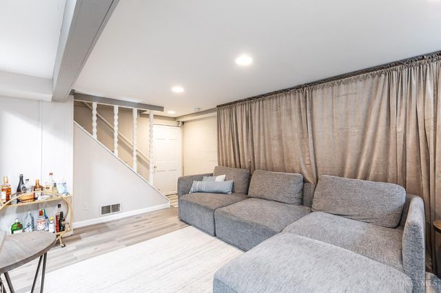 4385 Grinnell Drive, Sycamore Twp, OH 45236