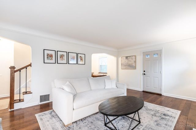 4385 Grinnell Drive, Sycamore Twp, OH 45236