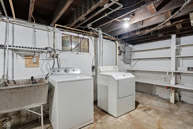 25 N Kealing Avenue, Indianapolis, IN 46201