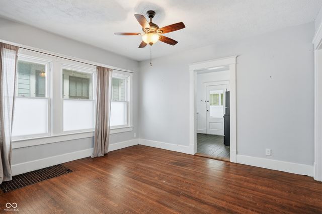 25 N Kealing Avenue, Indianapolis, IN 46201